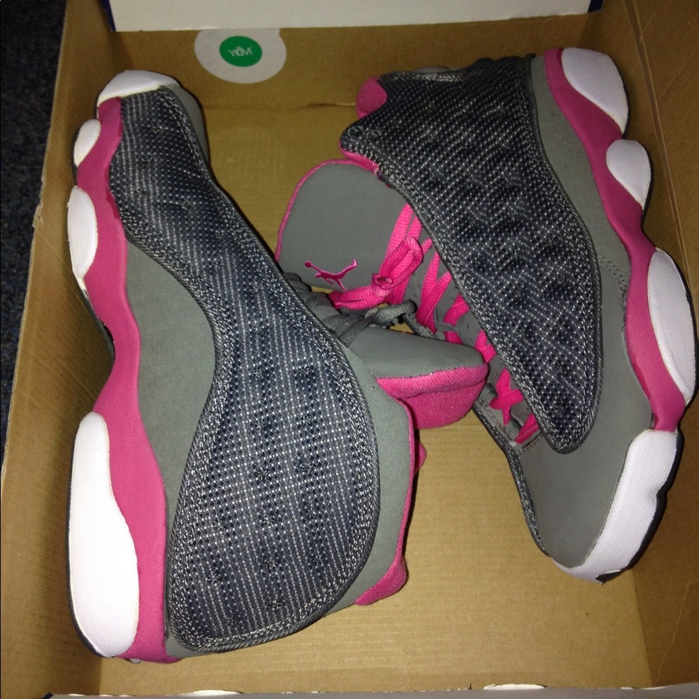 Retro 13s Pink/Grey size 8.5
